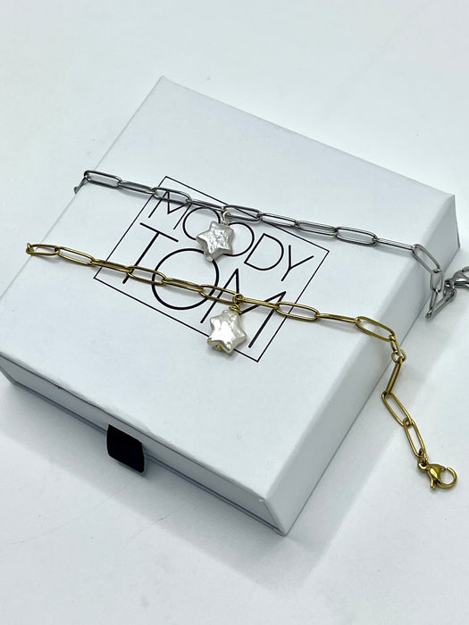 Paperclip bracelet with star shaped freshwater pearl
