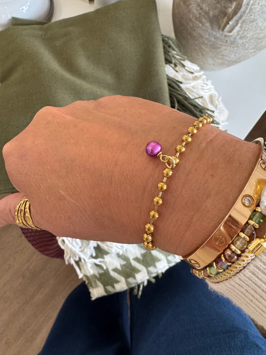 Bobble bracelet with pearl dangle