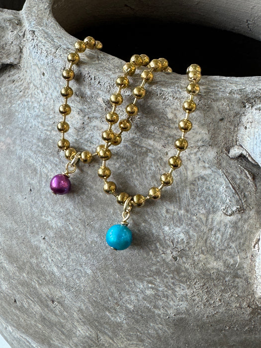 Bobble bracelet with pearl dangle