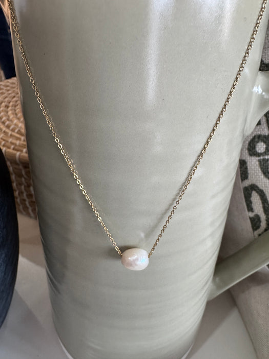 Lulutong pearl necklace with adjustable clasp