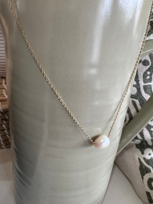 Lulutong pearl necklace with adjustable clasp