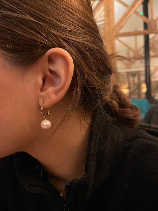 Hoop earrings with large chubby barrel pearl